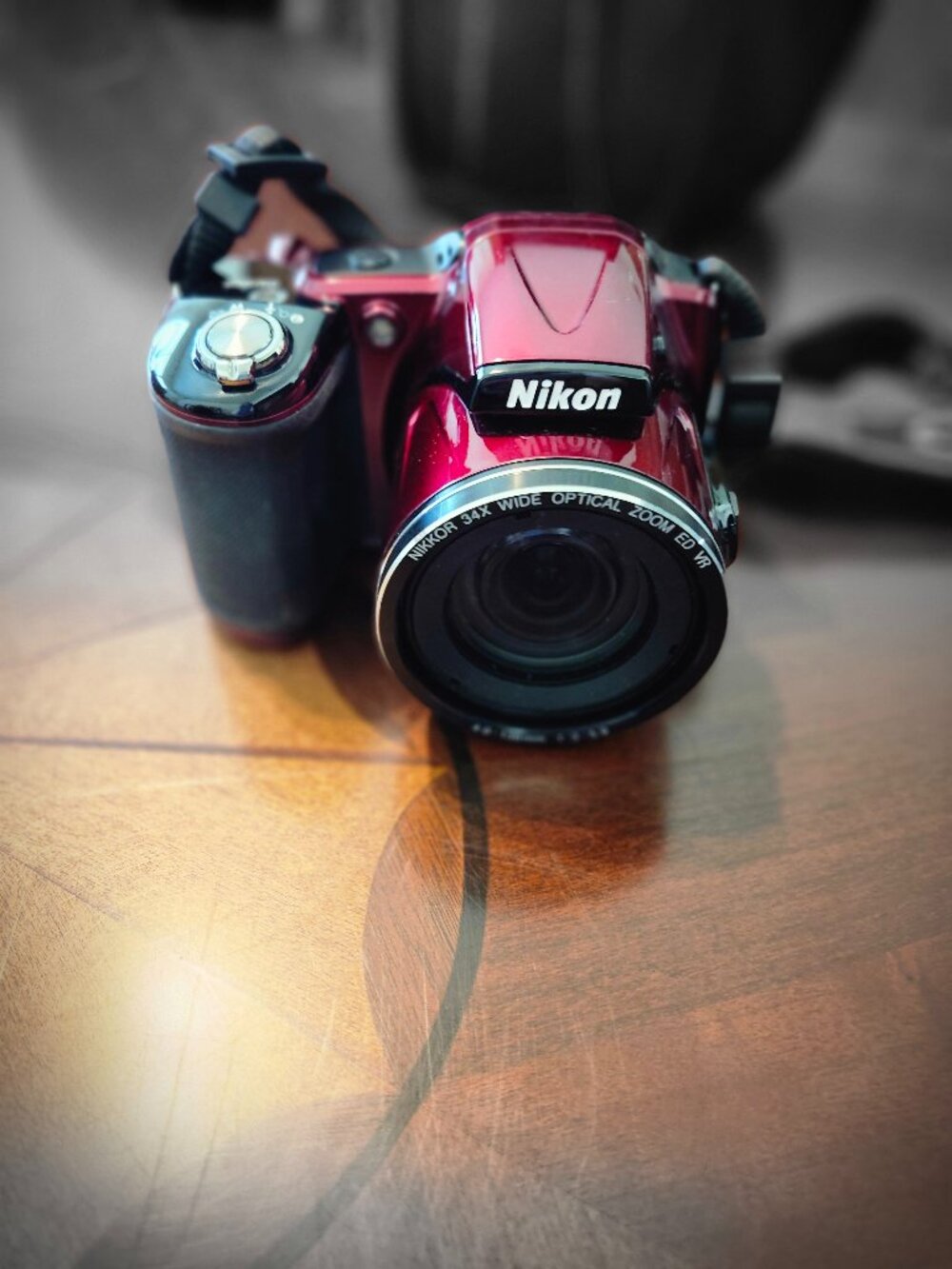 Nikon Burgandy COOLPIX L830 16.0MP Digital Camera - GUC
